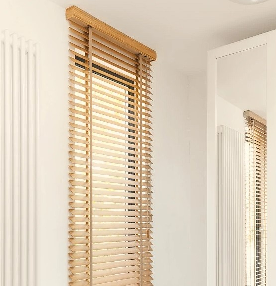 Plisy czy Rolety Dzień Noc? Porównanie,...